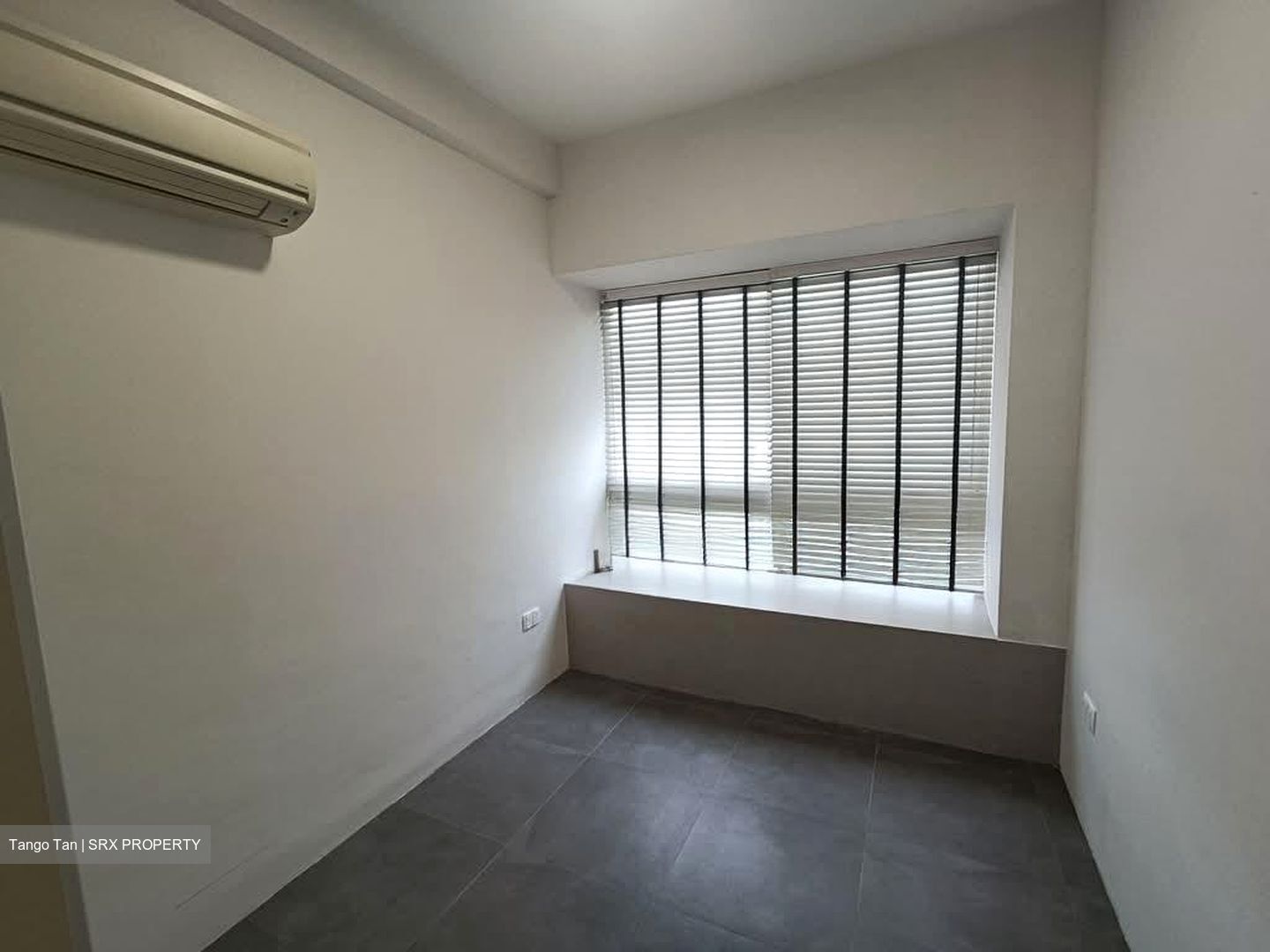The Modules (D15), Office #577383191
